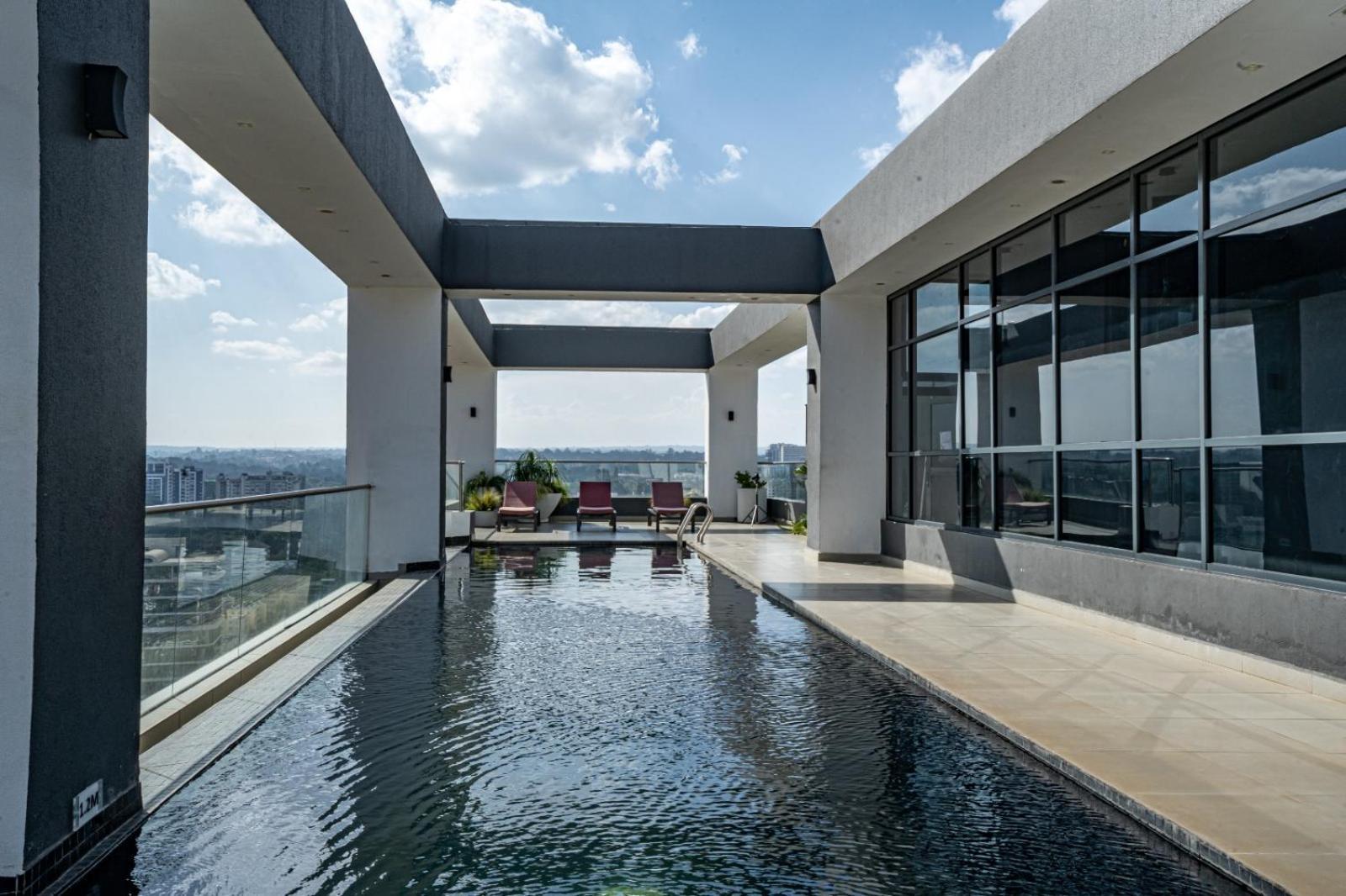 Escada Studio & 2-Bedroom, Rooftop Swimming Pool, Gym, Workspace, Wonderiss Homes Westland Living Nairobi Ngoại thất bức ảnh