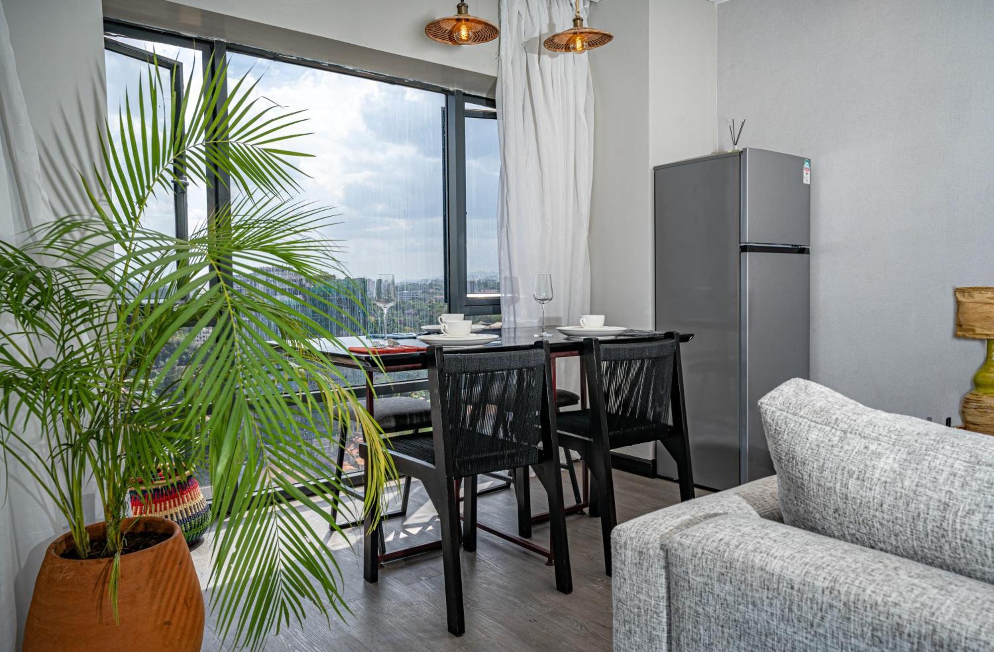 Escada Studio & 2-Bedroom, Rooftop Swimming Pool, Gym, Workspace, Wonderiss Homes Westland Living Nairobi Ngoại thất bức ảnh